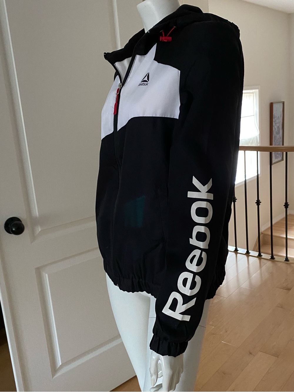 Reebok Black White Hoodie Jacket with Red Accents - Picture 2 of 5